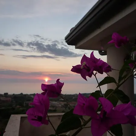 Apartment Panthea *
